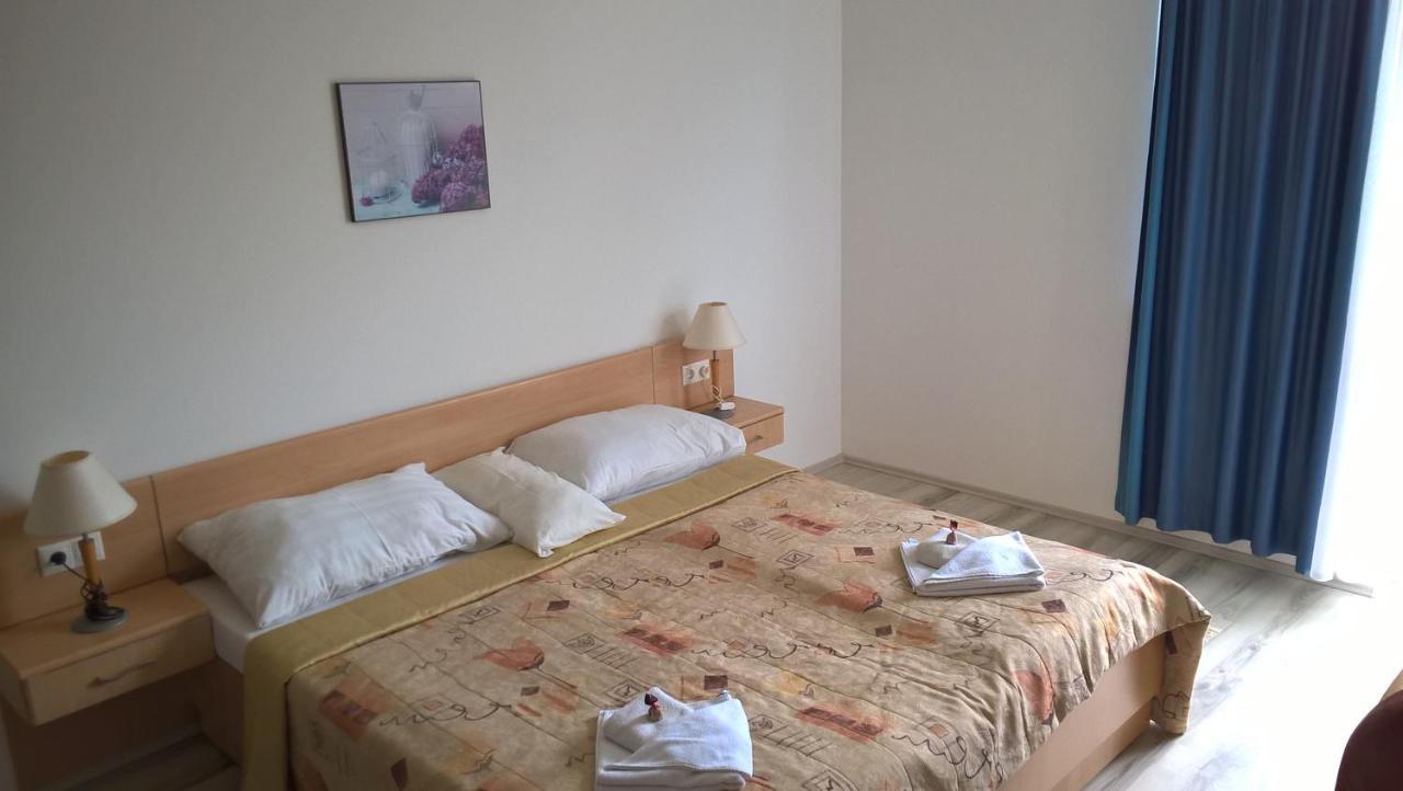 זלקרוס Lilla Wellnessapartman מראה חיצוני תמונה