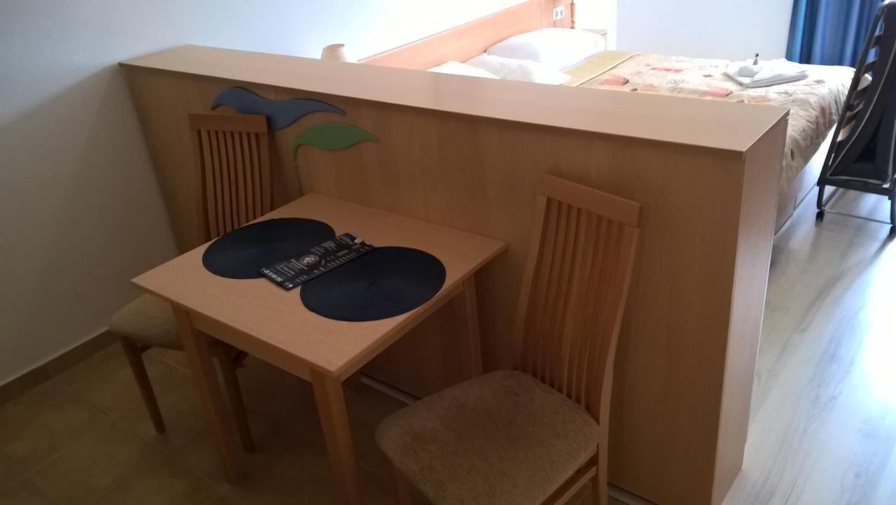 זלקרוס Lilla Wellnessapartman מראה חיצוני תמונה