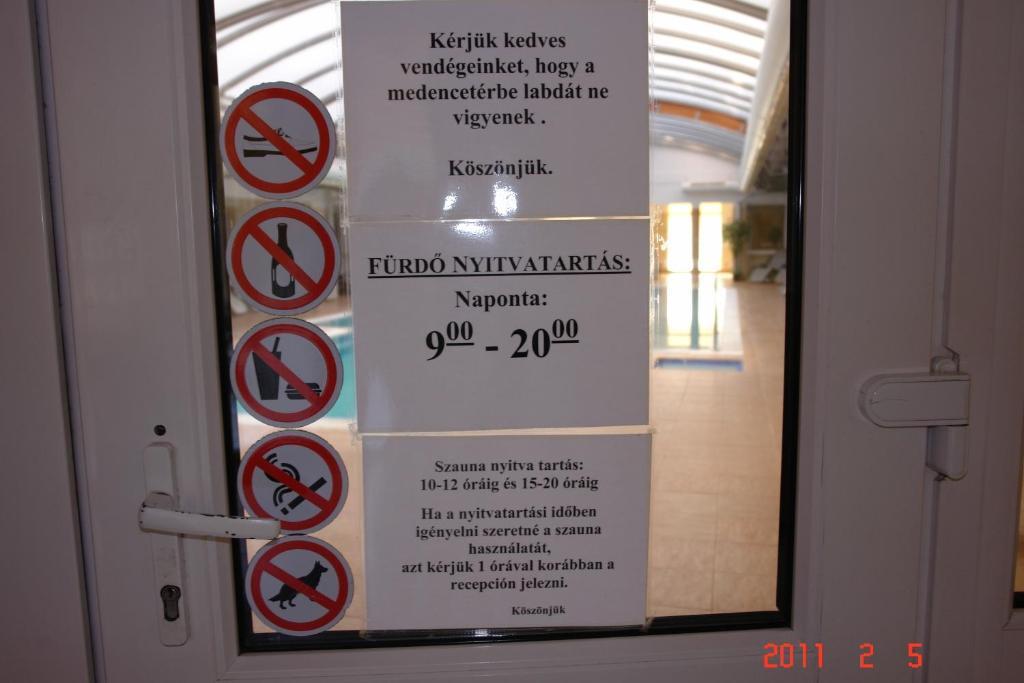 זלקרוס Lilla Wellnessapartman מראה חיצוני תמונה